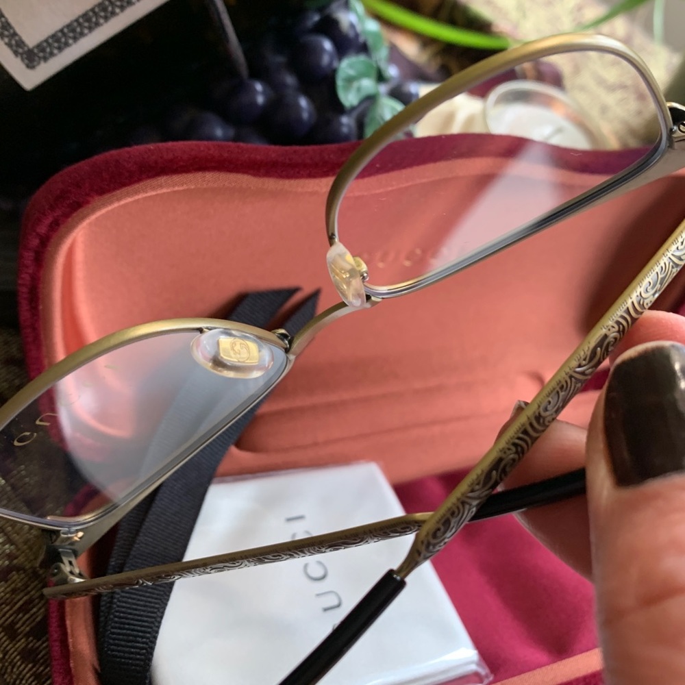 ⛔️SOLD⛔️ DO NOT BUY⛔️Authentic Gucci 49 Metal /Acetate optical glasses - Picture 6 of 12
